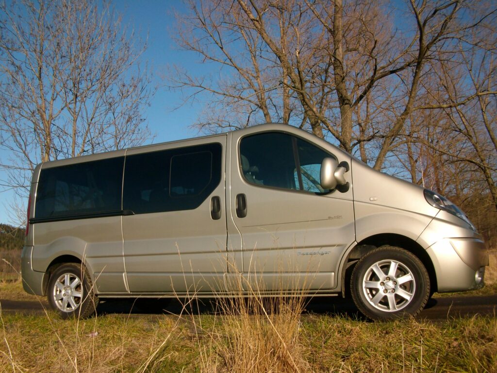 Bus przewoźnika BAKAR