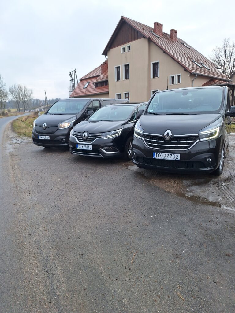 Bus przewoźnika KRZYSZTOF